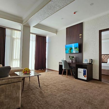 Grand Turon Plaza Hotel 塔什干 外观 照片